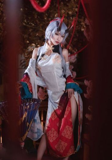 jjizz女人老师多水在线观看