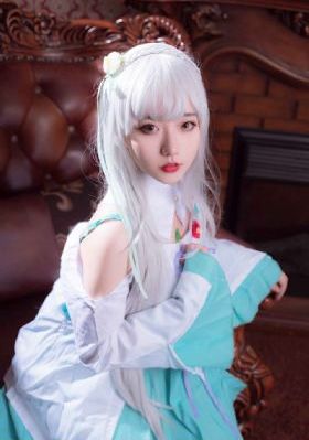 血恋李月华