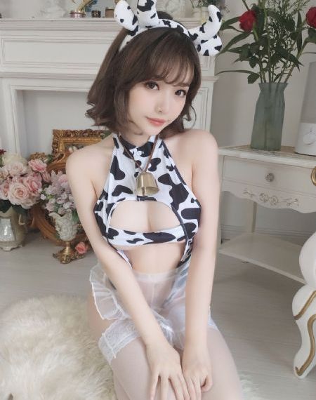 驱魔少女夏洛特