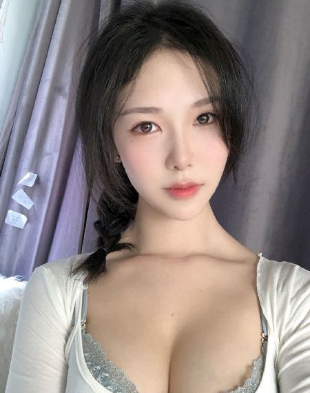 哭悲在线观看免费高清恐怖普通话