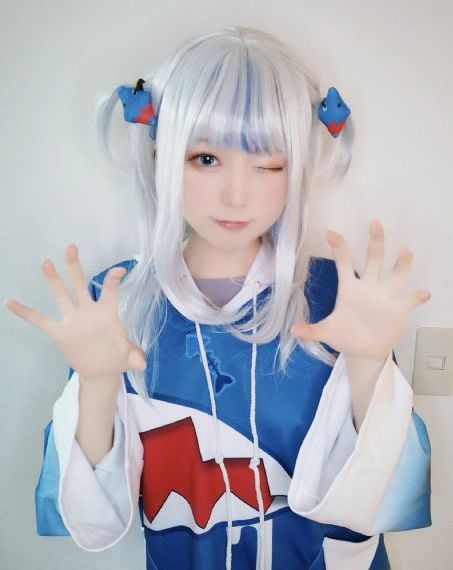 刀在喉咙