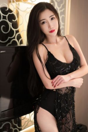 丰满多水的寡妇