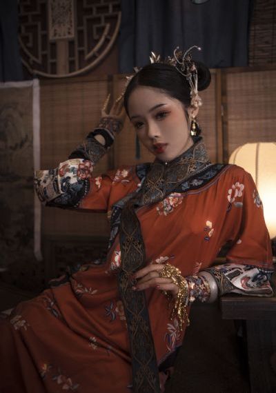 天乱之白蛇传说