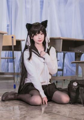 迷人的保姆完整版