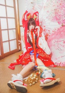 动漫美女被狂摸下部羞羞