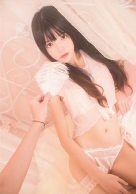 年轻小姨子3
