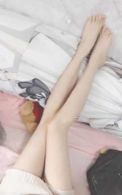 《商务旅行戴帽子》