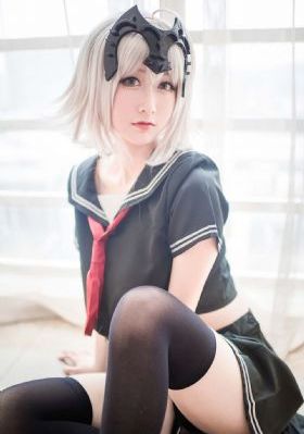 美味世子三姐妹