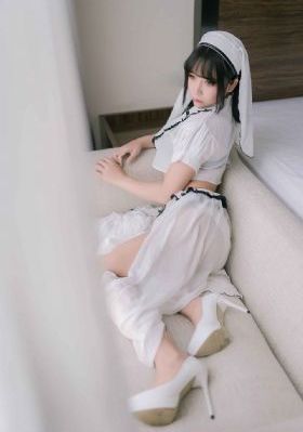 黄大妮